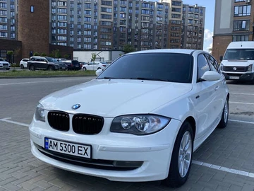 Авто BMW 1 Series 2009 № 7857328