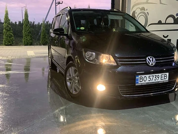 Авто Volkswagen Touran 2011 № 7857403