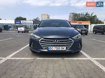 Авто Hyundai Elantra 2016 № 7857410