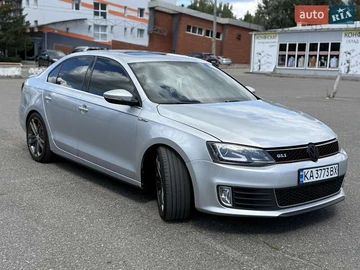 Авто Volkswagen Jetta 2015 № 7857449
