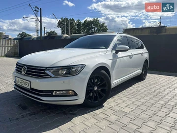 Авто Volkswagen Passat 2019 № 7857512