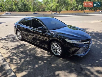 Авто Toyota Camry 2019 № 7857574