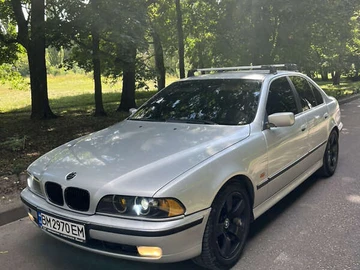 Авто BMW 5 Series 1999 № 7857689