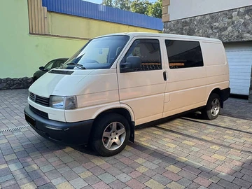 Авто Volkswagen Transporter 2000 № 7857741