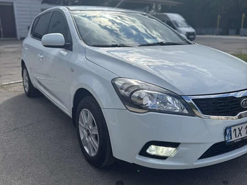 Авто KIA Ceed 2010 № 7857772