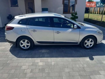 Авто Renault Megane 2011 № 7857785