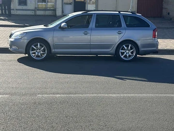 Авто Skoda Octavia 2010 № 7857805