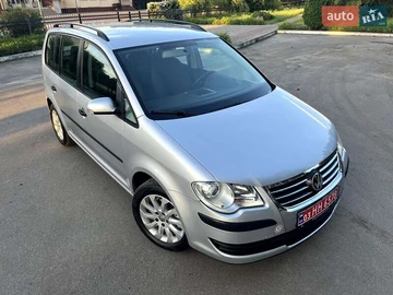 Авто Volkswagen Touran 2007 № 7857808