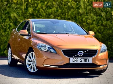 Авто Volvo V40 2013 № 7857901