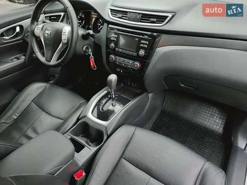 Авто Nissan Rogue 2015 № 7857912