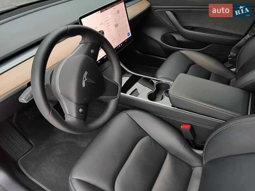 Авто Tesla Model 3 2020 № 7857992