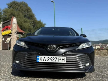 Авто Toyota Camry 2018 № 7858075