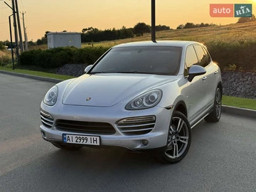 Авто Porsche Cayenne 2013 № 7858092