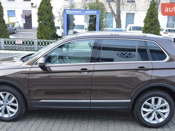 Авто Volkswagen Tiguan 2017 № 7858095