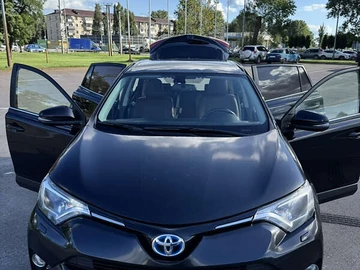 Авто Toyota Rav4 2018 № 7858105
