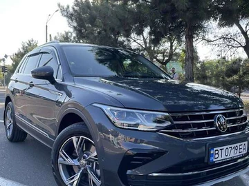 Авто Volkswagen Tiguan 2021 № 7858122
