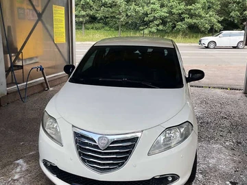 Авто Lancia Ypsilon 2012 № 7858274
