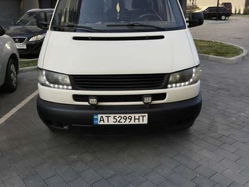Авто Volkswagen Transporter 2001 № 7858340