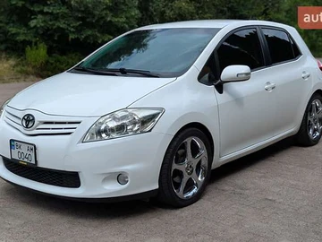 Авто Toyota Auris 2011 № 7858415