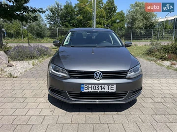 Авто Volkswagen Jetta 2012 № 7858441