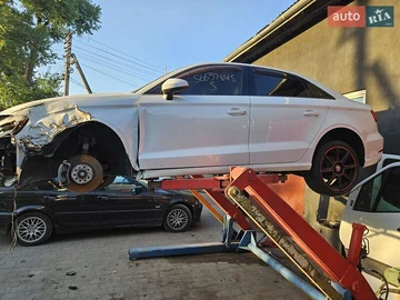 Авто Audi A3 2018 № 7858453