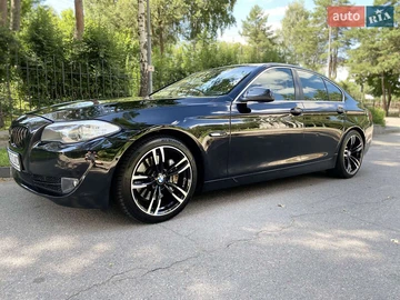 Авто BMW 5 Series 2013 № 7858626
