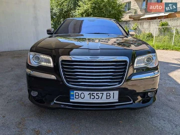 Авто Chrysler 300C 2012 № 7858661