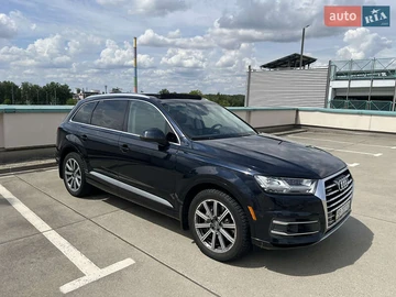 Авто Audi Q7 2017 № 7858735