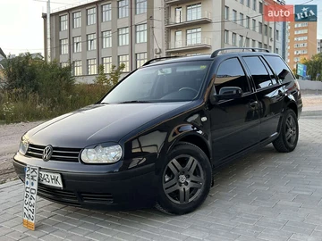 Авто Volkswagen Golf 2002 № 7858852