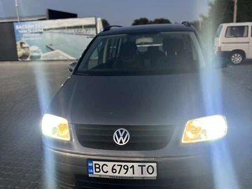 Авто Volkswagen Touran 2005 № 7858918