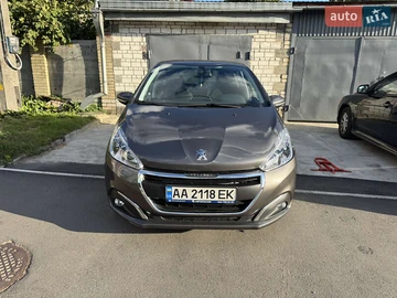 Авто Peugeot 208 2019 № 7858990