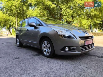 Авто Peugeot 5008 2012 № 7859088