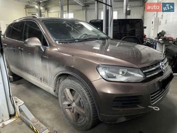 Авто Volkswagen Touareg 2011 № 7859167