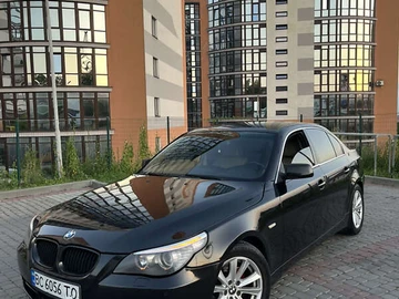 Авто BMW 5 Series 2004 № 7859281