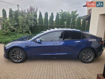 Авто Tesla Model 3 2020 № 7859534
