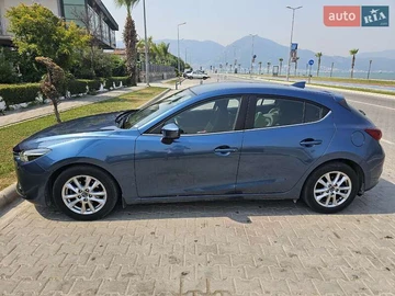 Авто Mazda 3 2018 № 7859558
