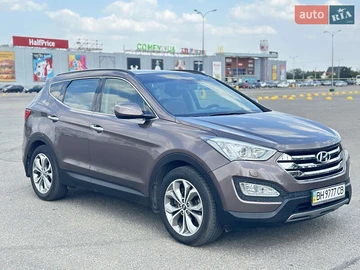 Авто Hyundai Santa Fe 2013 № 7859586