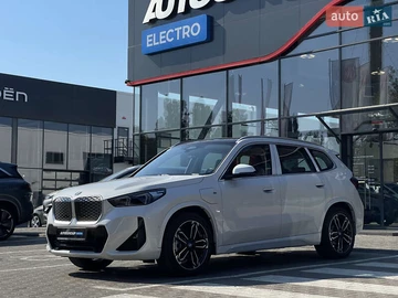 Авто BMW Ix1 2025 № 7859624