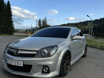 Авто Opel Astra Gtc 2004 № 7859753
