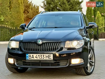 Авто Skoda Superb 2010 № 7859815