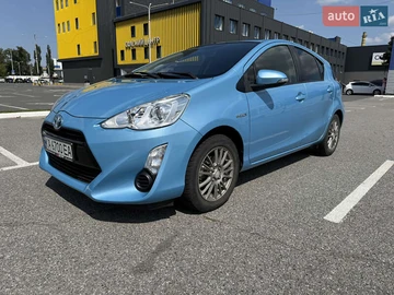 Авто Toyota Aqua 2015 № 7859842