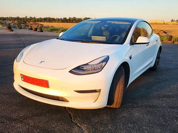 Авто Tesla Model 3 2020 № 7859888