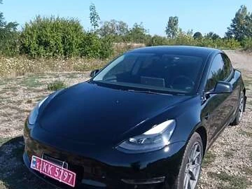 Авто Tesla Model 3 2021 № 7859909