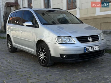 Авто Volkswagen Touran 2006 № 7860068