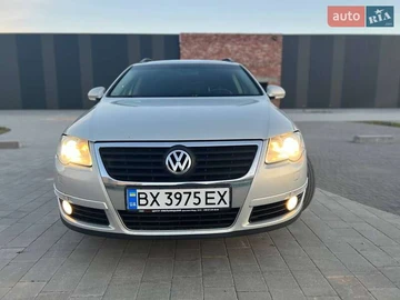 Авто Volkswagen Passat 2010 № 7860089