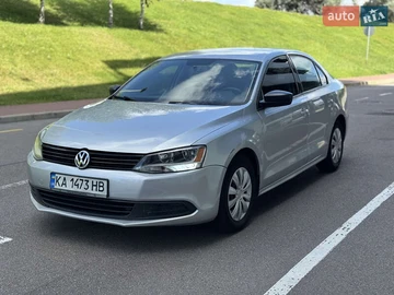 Авто Volkswagen Jetta 2012 № 7860099
