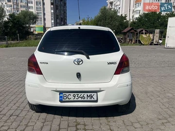 Авто Toyota Yaris 2008 № 7860101