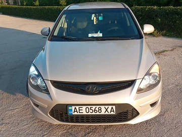 Авто Hyundai I30 2010 № 7860113