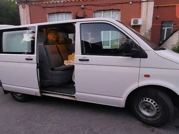 Авто Volkswagen Transporter 2008 № 7860169