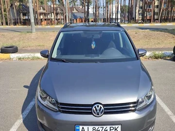 Авто Volkswagen Touran 2010 № 7860187